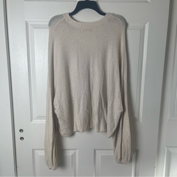 American Eagle Outfitters Cream V-Neck Cardigan - Picture 5 of 5